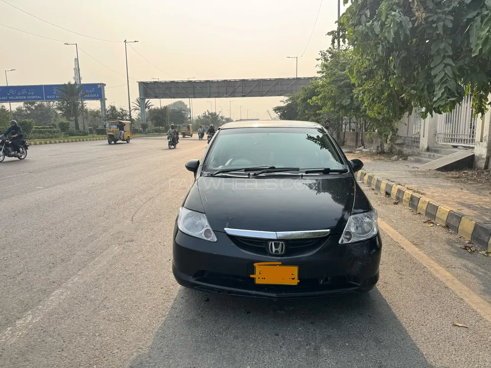 Honda City 2004 for Sale in Lahore Image-1