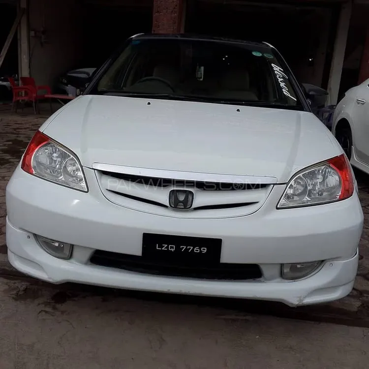 Honda Civic 2004 for Sale in Faisalabad Image-1