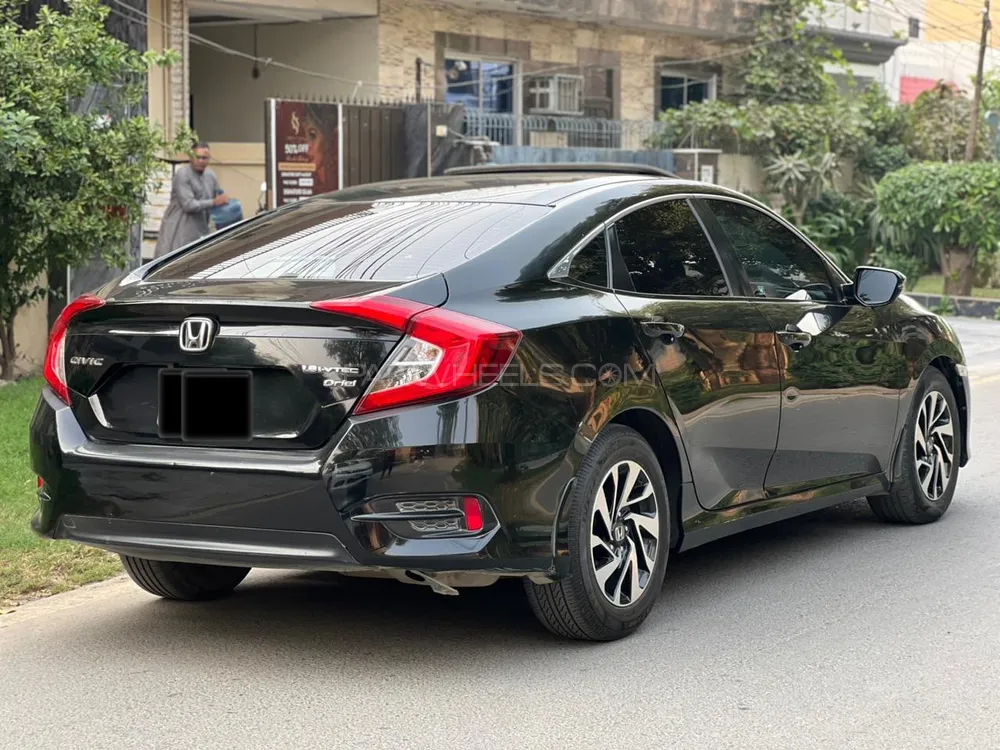 Honda Civic 2017 for Sale in Lahore Image-1