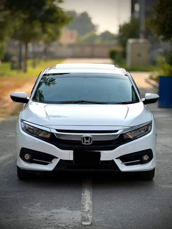 Honda Civic 2020 for Sale in Faisalabad Image-1