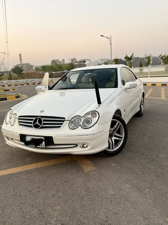 Mercedes Benz CLK Class 2005 for Sale in Islamabad Image-1
