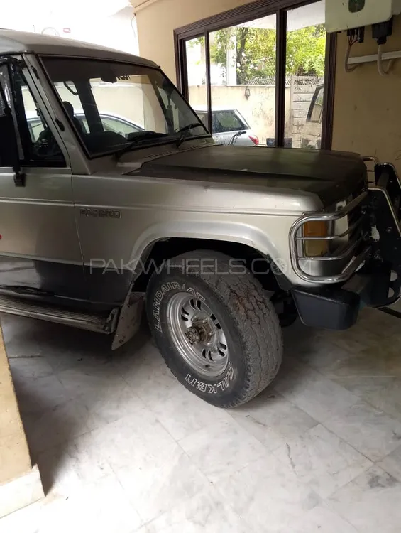 Mitsubishi Pajero 1988 for Sale in Rawalpindi Image-1