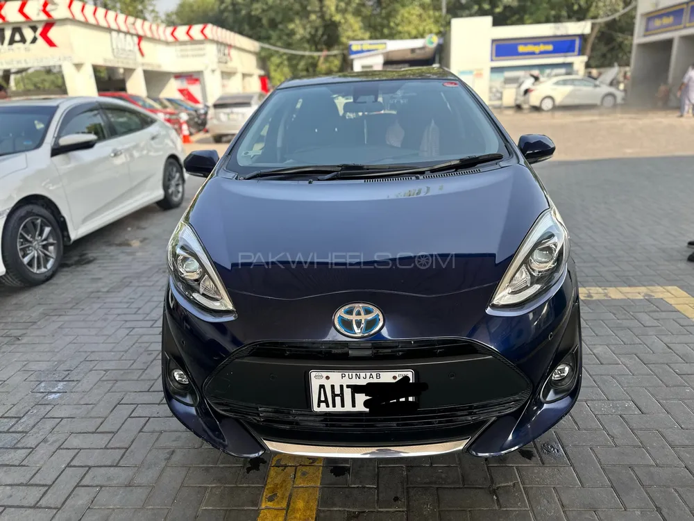 Toyota Aqua 2019 for Sale in Lahore Image-1