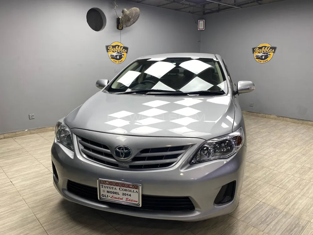 Toyota Corolla 2014 for Sale in Karachi Image-1