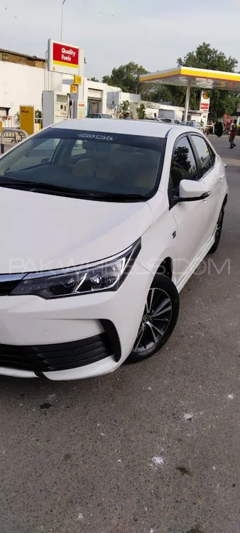 Toyota Corolla 2018 for Sale in Karachi Image-1