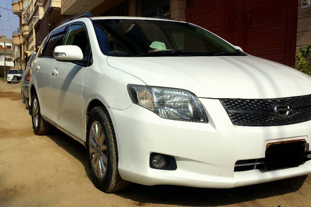 Toyota corolla fielder 2007