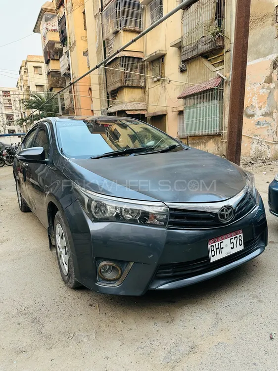Toyota Corolla 2016 for Sale in Karachi Image-1