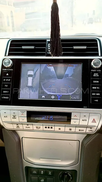 Toyota Prado 2011 for Sale in Lahore Toyota Prado 2011 for Sale in Lahore Image-18