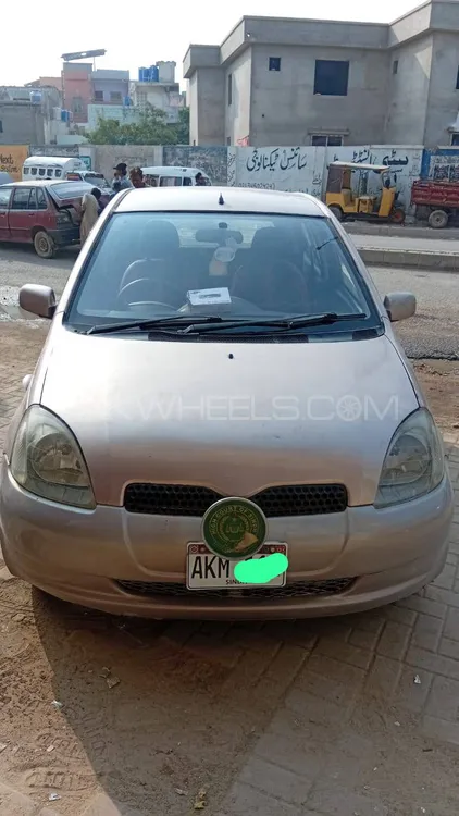 Toyota Vitz 2003 for Sale in Karachi Image-1