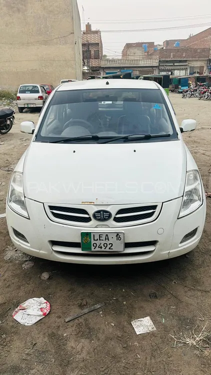 FAW V2 2016 for Sale in Lahore Image-1