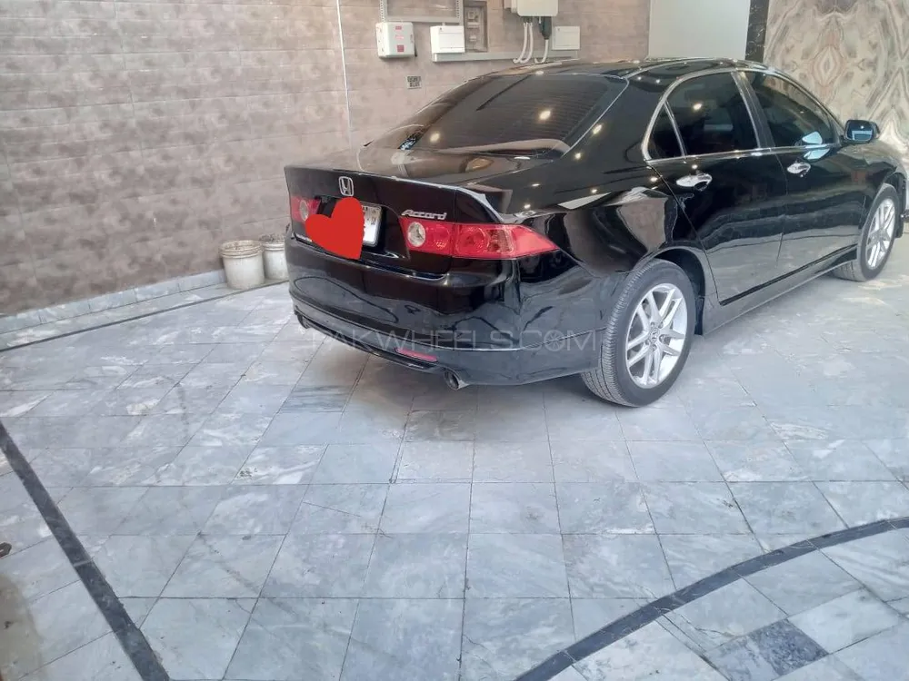 Honda Accord 2003 for Sale in Multan Image-1