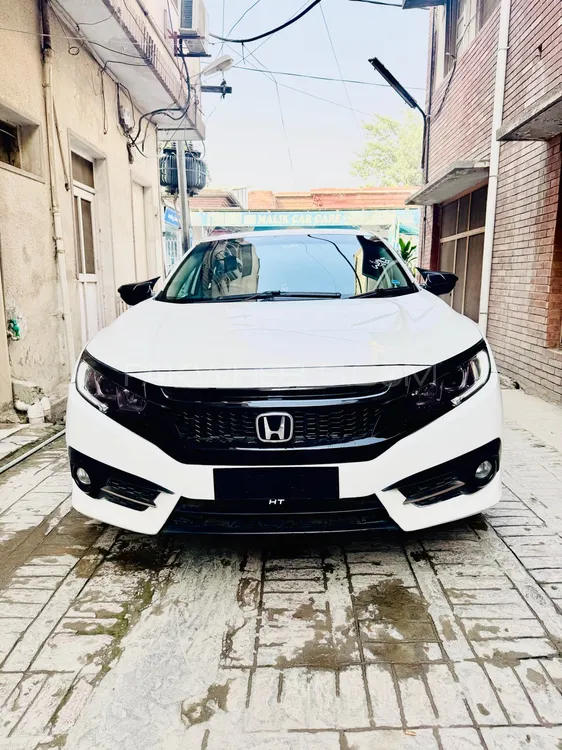 Honda Civic 2016 for Sale in Peshawar Image-1