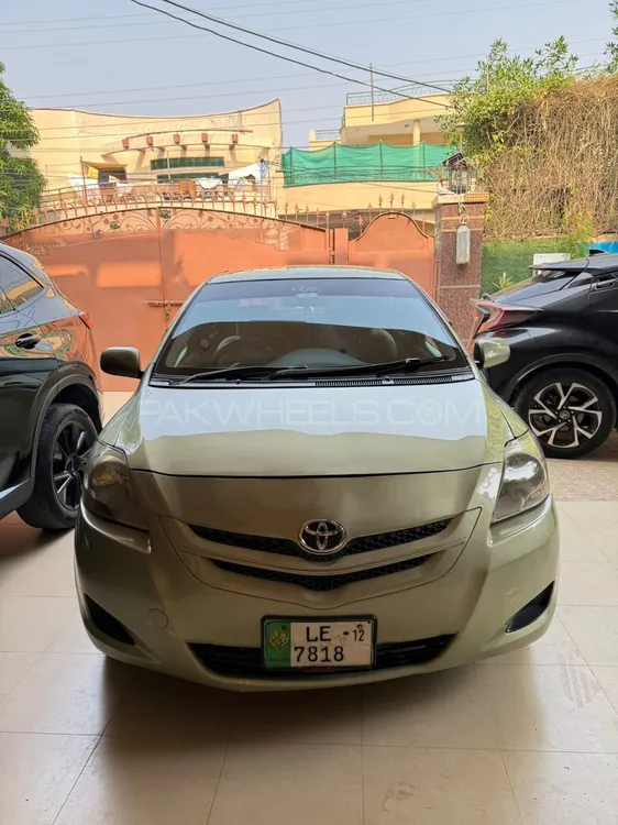 Toyota Belta 2006 for Sale in Lahore Image-1