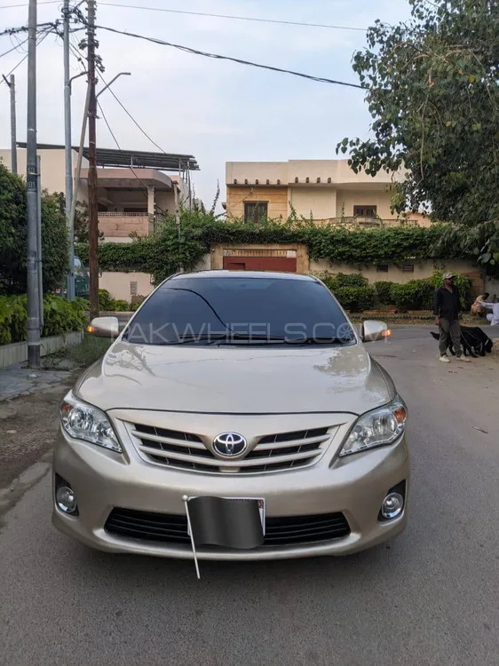 Toyota Corolla 2012 for Sale in Karachi Image-1