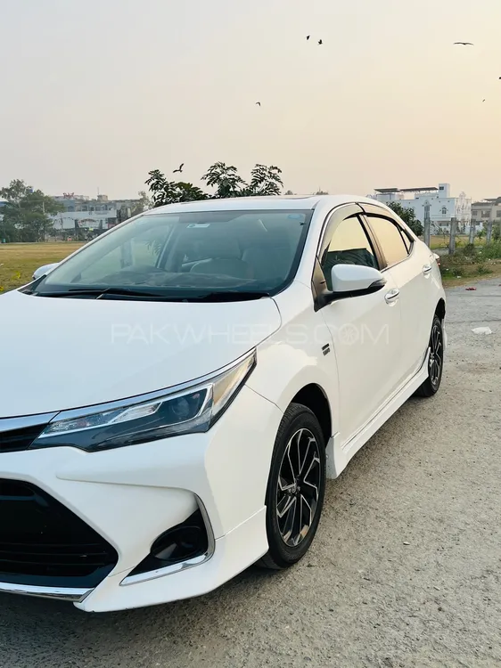 Toyota Corolla 2022 for Sale in Lahore Image-1