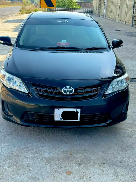 Toyota Corolla 2013 for Sale in Islamabad Image-1