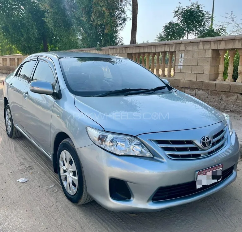 Toyota Corolla 2012 for Sale in Karachi Image-1
