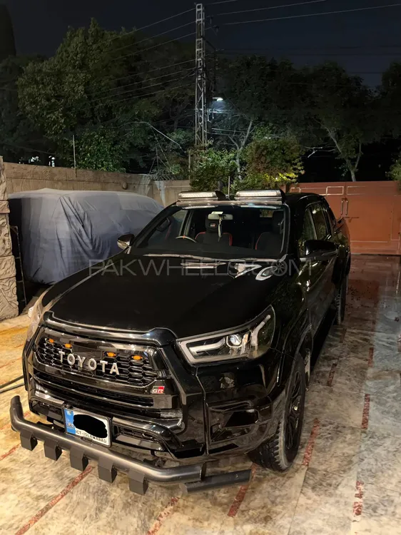Toyota Hilux 2025 for Sale in Rawalpindi Image-1