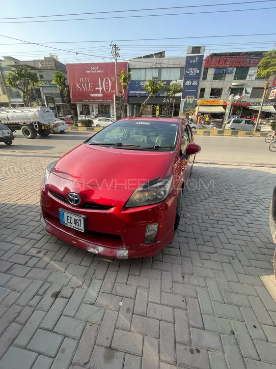 Toyota Prius 2010 for Sale in Islamabad Image-1