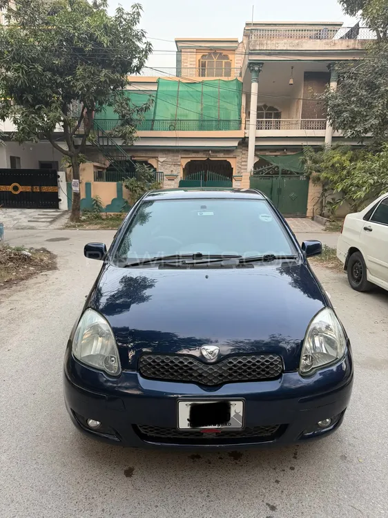 Toyota Vitz 2003 for Sale in Islamabad Image-1