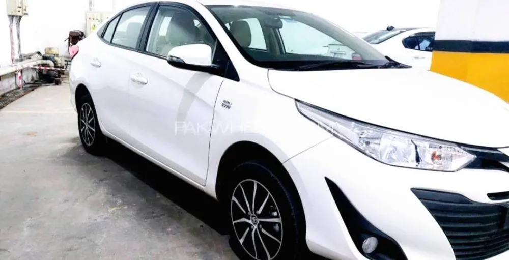 Toyota Yaris Sedan 2021 for Sale in Lahore Image-1
