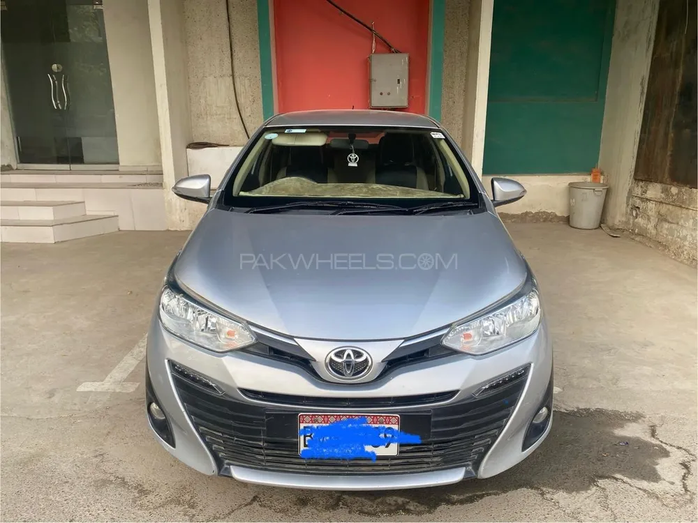 Toyota Yaris Sedan 2021 for Sale in Karachi Image-1