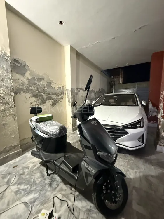 Evee Gen-Z 2025 for Sale Image-1