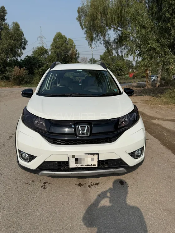 Honda BR-V 2017 for Sale in Islamabad Image-1