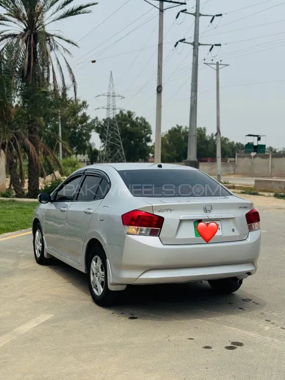 Honda City 2011 for Sale in Multan Image-1