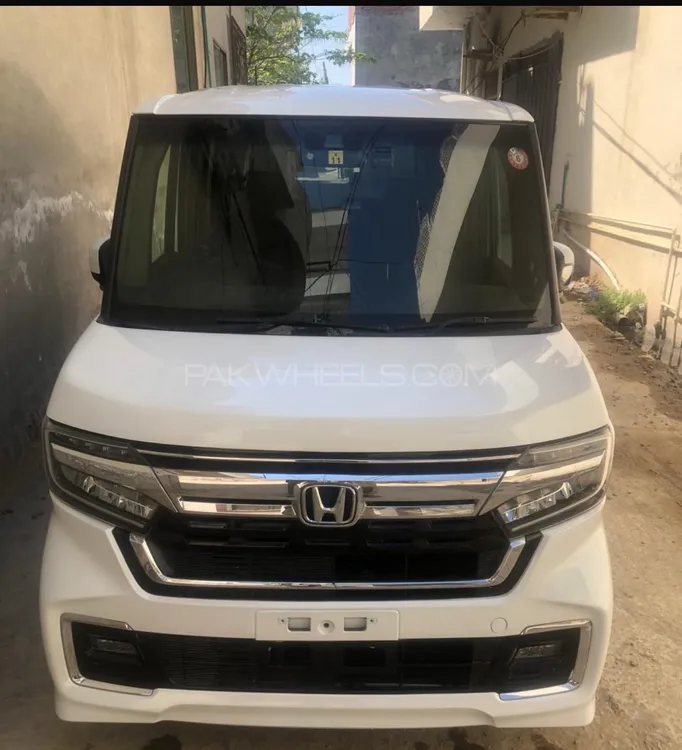 Honda N Box 2024 for Sale in Sialkot Image-1