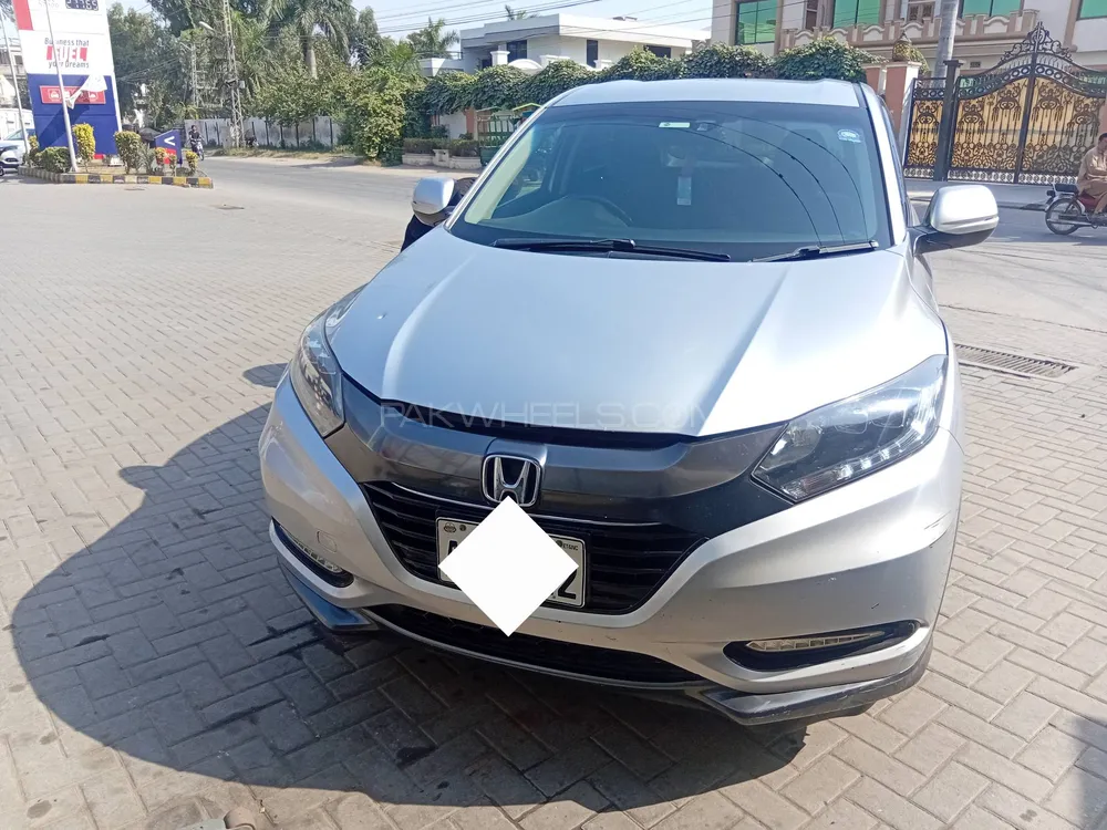 Honda Vezel 2015 for Sale in Gujranwala Image-1