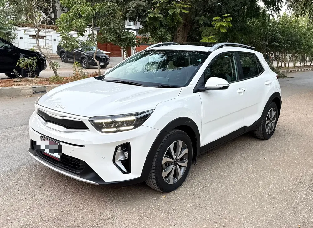 KIA Stonic 2024 for Sale in Karachi Image-1