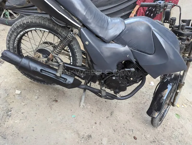 راوی Piaggio Storm 125 2013 for Sale Image-1