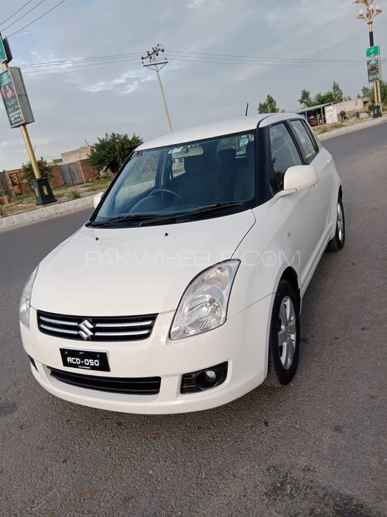Suzuki Swift 2016 for Sale in Attock Image-1