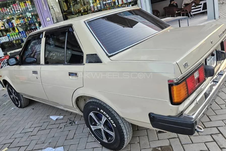 Toyota Corolla 1982 for Sale in Peshawar Image-1