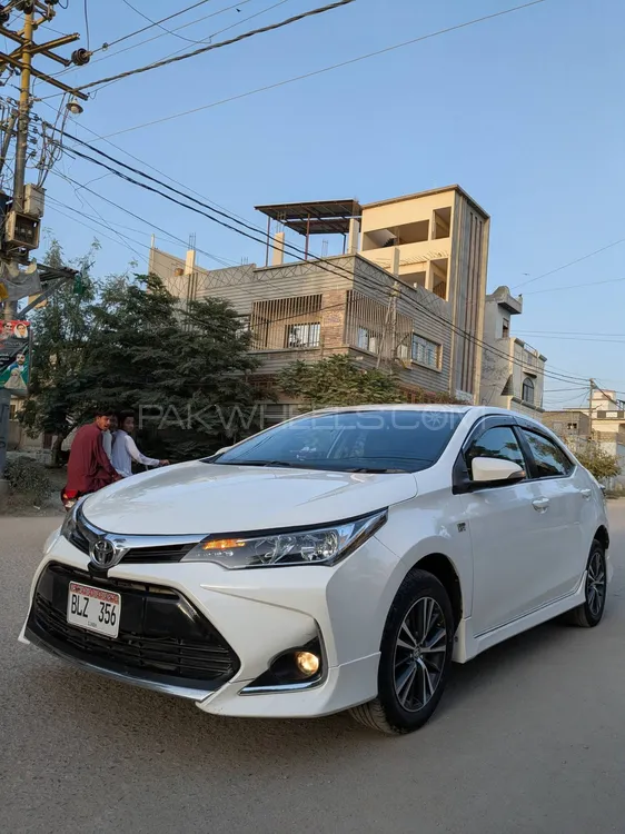 Toyota Corolla 2018 for Sale in Karachi Image-1
