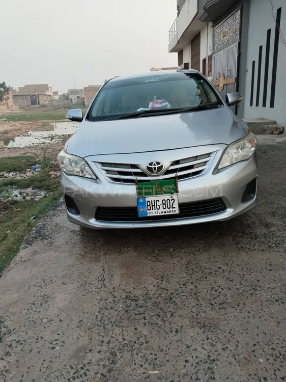 Toyota Corolla 2011 for Sale in Jhang Image-1