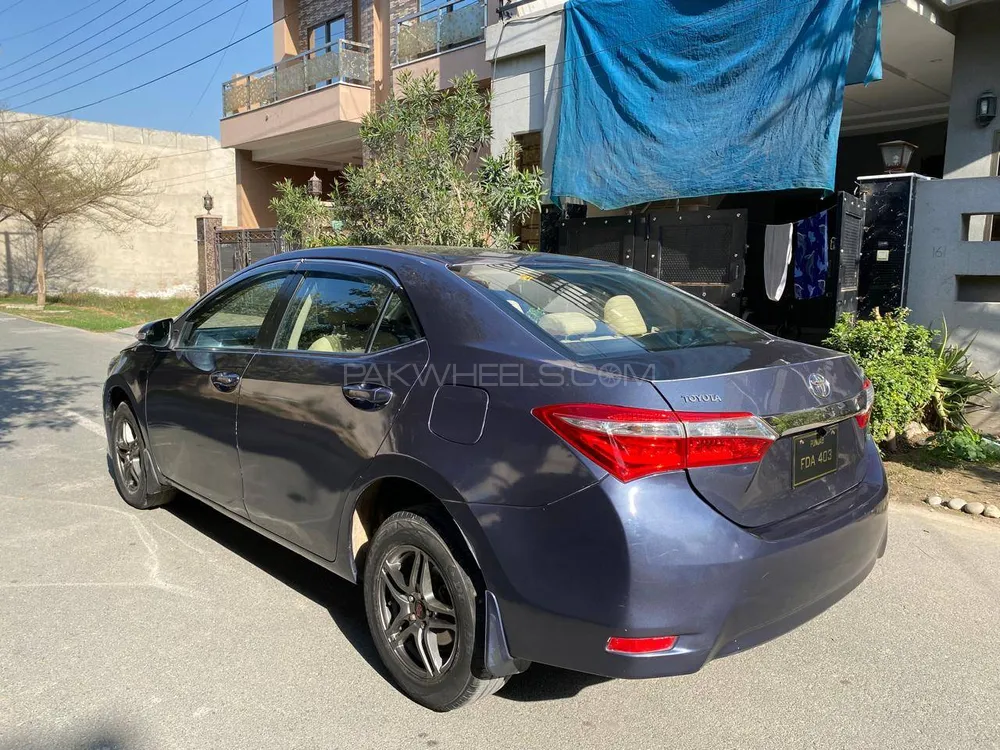 Toyota Corolla 2014 for Sale in Faisalabad Image-1