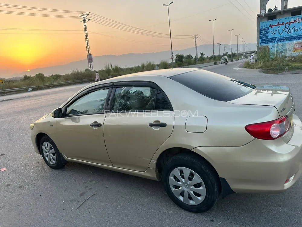 Toyota Corolla 2013 for Sale in Haripur Image-1