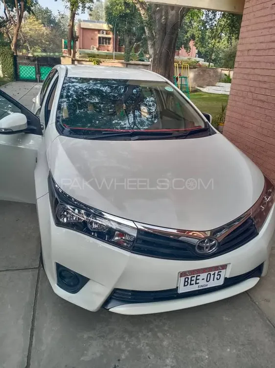 Toyota Corolla 2015 for Sale in Jhang Image-1