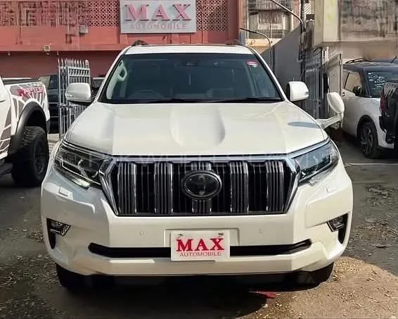 Toyota Prado 2020 for Sale in Karachi Image-1