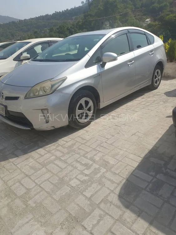 Toyota Prius 2012 for Sale in Islamabad Image-1