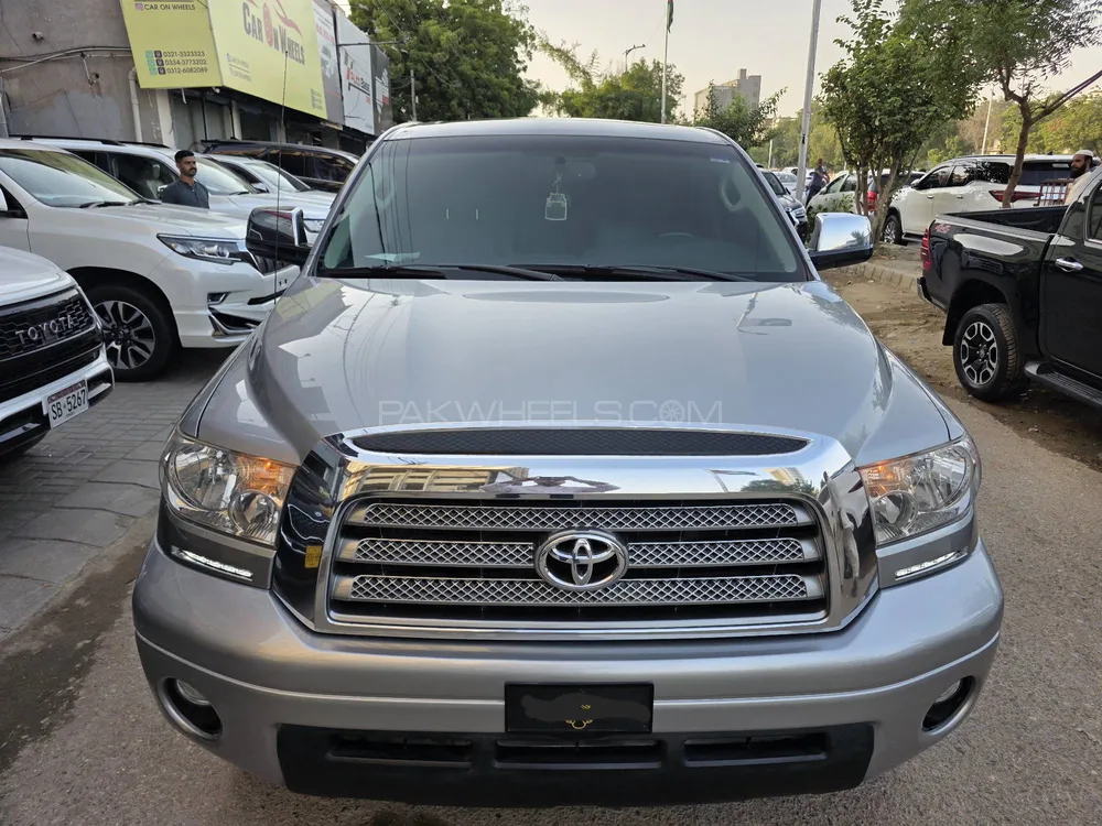 Toyota Tundra 2007 for Sale in Karachi Image-1