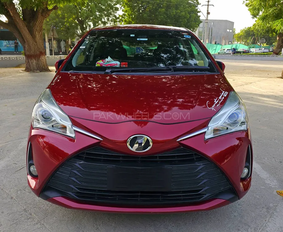 Toyota Vitz 2019 for Sale in Karachi Image-1