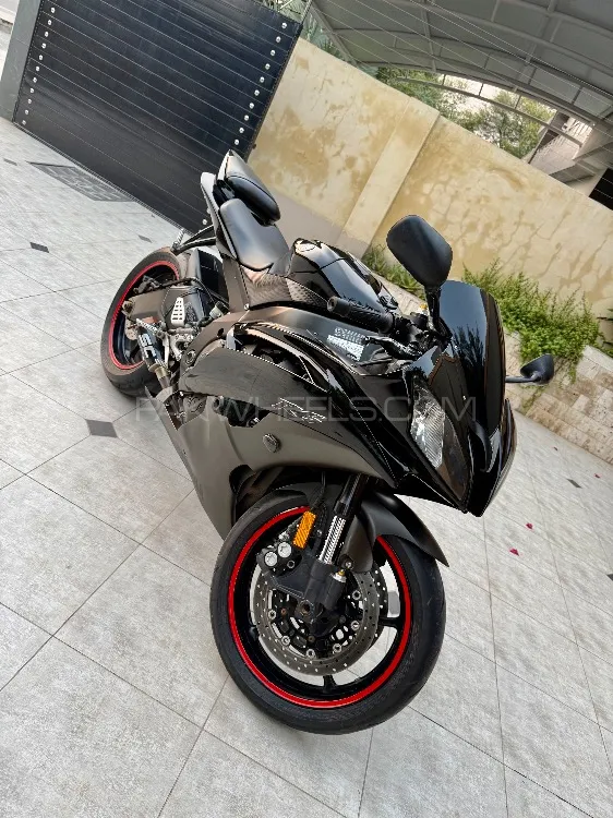 Yamaha YZF-R6 2011 for Sale Image-1