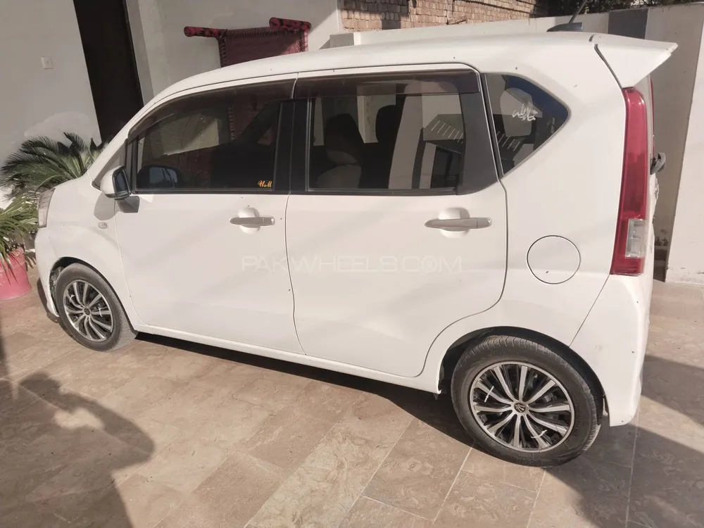 Daihatsu Move 2015 for Sale in Hafizabad Image-1