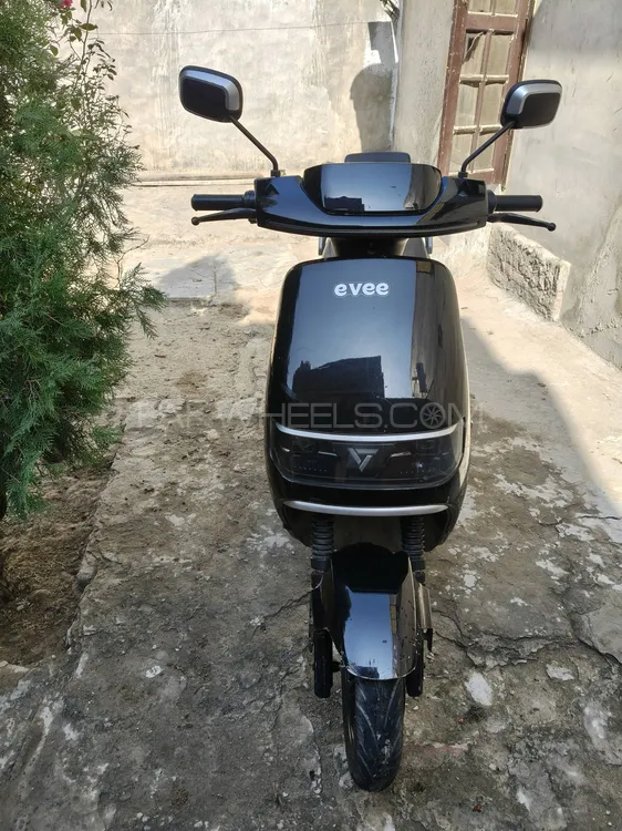 Evee C1 2025 for Sale Image-1