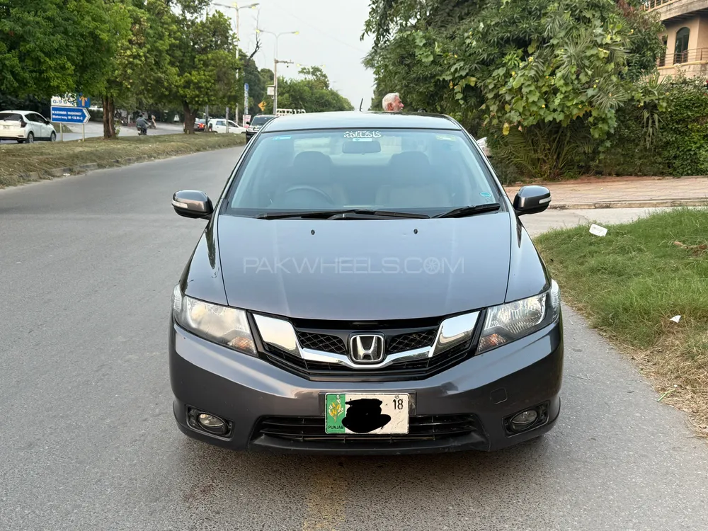 Honda City 2018 for Sale in Islamabad Image-1
