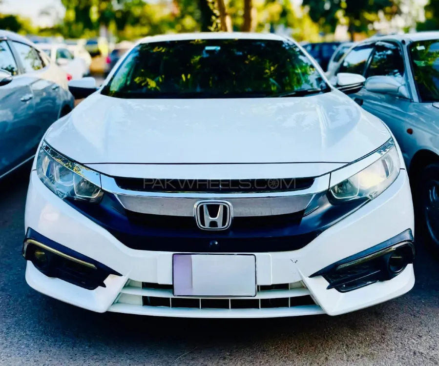 Honda Civic 2018 for Sale in Islamabad Image-1