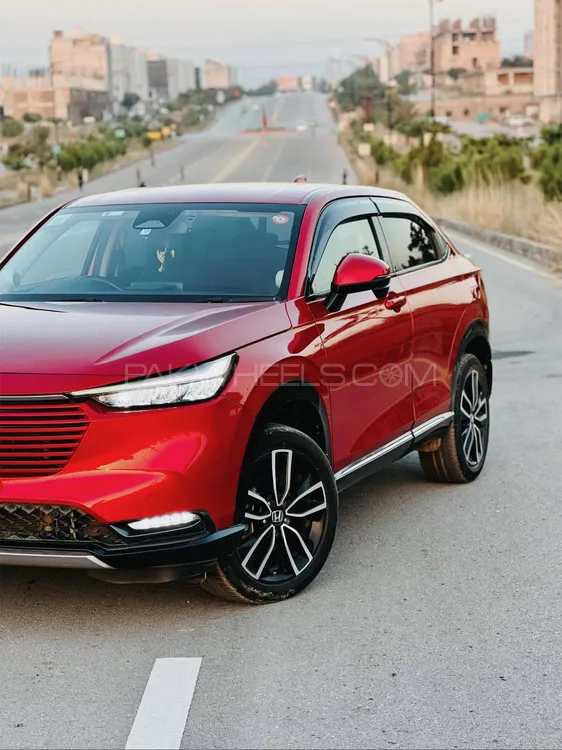 Honda Vezel 2021 for Sale in Islamabad Image-1